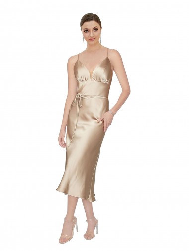 V-Neck Sleeveless A-Line Formal Evening Gown / Prom Dress / Bridesmaid Dress Windon